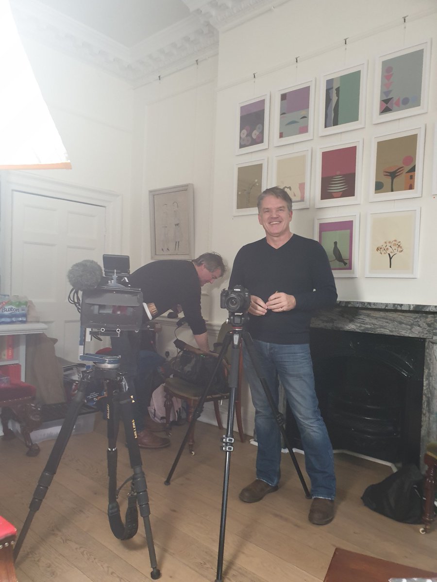CBRetailExpert's tweet photo. #superefficient filming, finished 30 mins ahead of schedule. Great time and fun #interview with the beautiful @TheSabrinaGrant for #channel4 #supershoppers talking #inflightretail... should be on air in April... https://t.co/qUYSlTIE73