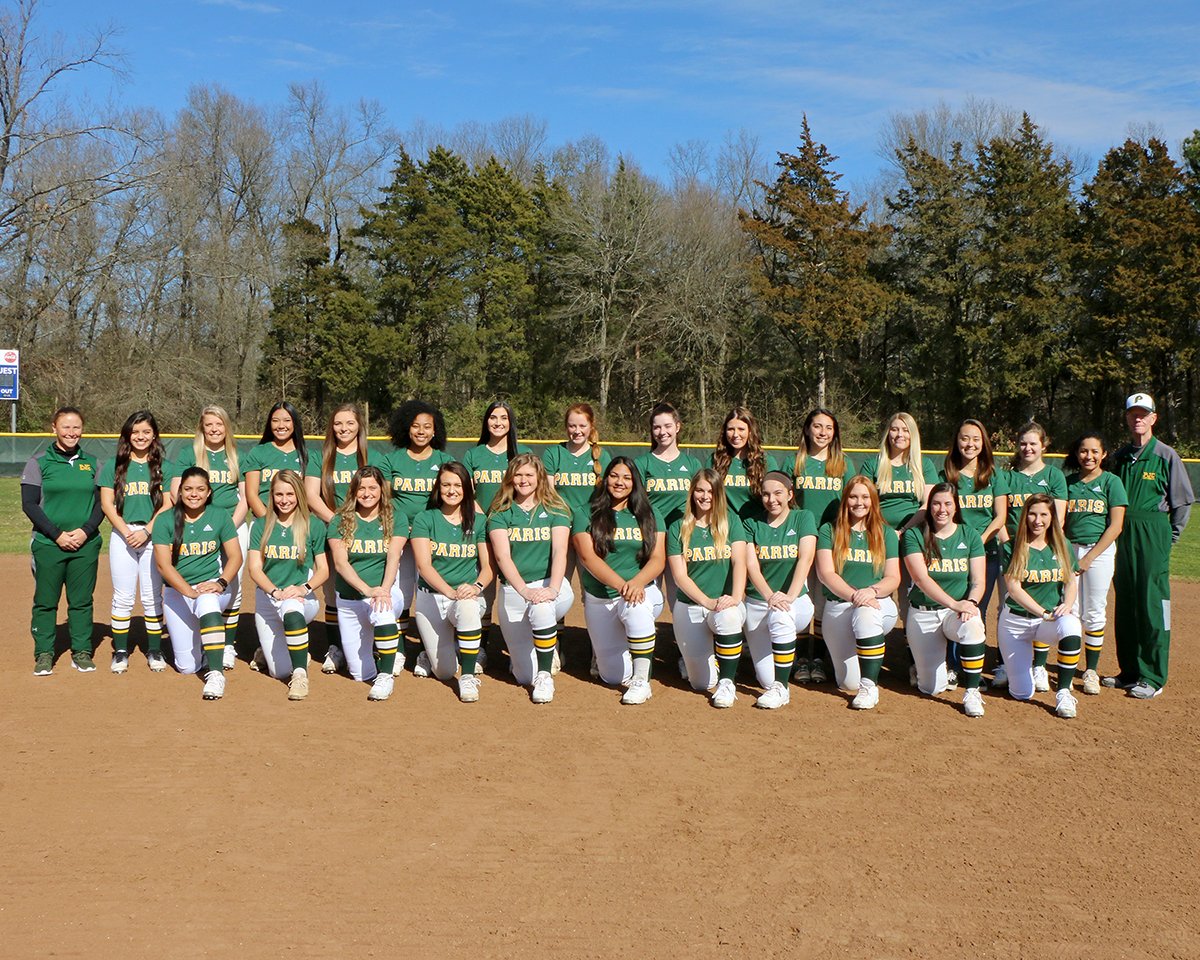 ParisJC's tweet photo. #ParisJC #softball added games to the schedule and today is the spring home opener vs. Murray State College. Come by Civic Center Field 4 to see them in action, 1 &amp; 3 p.m. 🐲 🥎 https://t.co/QFX1q9Hfg1