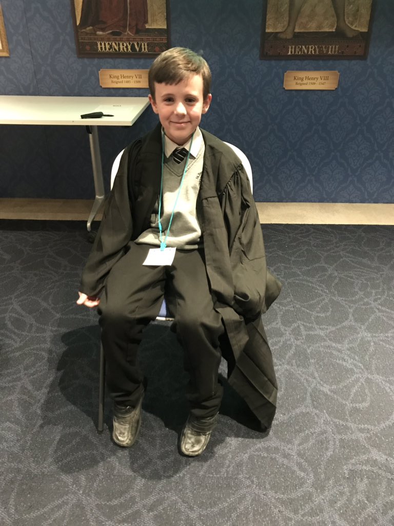 StBernsPrimary's tweet photo. Debating in @UKParlEducation! #MakingLaws #Year6 #Democracy #BritishValues https://t.co/0l9w1QP9vz