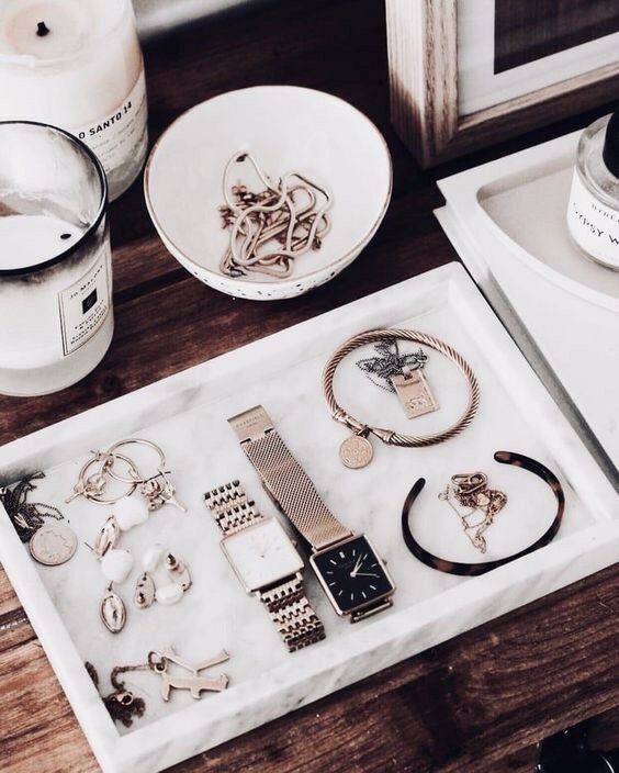 plunnafx's tweet photo. HAPPY WEDDING KALIAN!! @Seungriceyo @AMBRRRLIU selamat menempuh kehidupan baru😙😙 acia. Langgeng terus yaa, semoga punya momongan yang buanyak yang ucul dan gemezin kaya aqu. Ini bingkisan dari aku jangan dijual ya ehehhe 😙😙😙😙 #ASwedding https://t.co/3JLBJvwTry