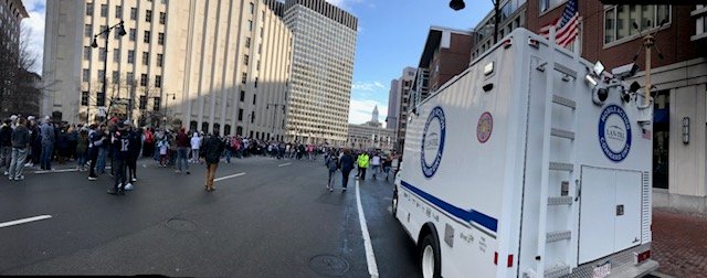 The crowd is ready and so is the <a href="/LantelMacu/">LantelMACU</a> cue the duck boats! <a href="/LAntonellis103/">Lou Antonellis</a> <a href="/LANTELComm/">LAN-TEL</a> <a href="/necaboston/">NECA Boston</a> <a href="/NECAGovtAffairs/">NECA Govt Affairs</a>
