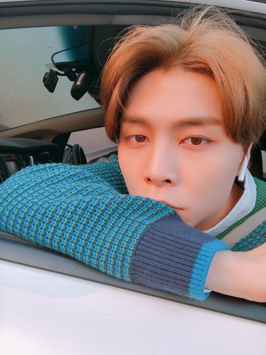 쟈니저장소 🌻 tweet media