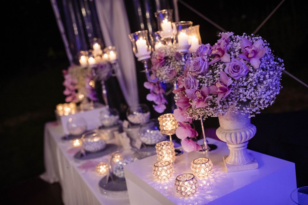 💬 Roses, Orchids &amp; Candles || Eleonora &amp; Gaetano's wedding 📷 PH. <a href="/eugenioluti/">Eugenio Luti</a> 🏰 Venue: @villaparadeisos