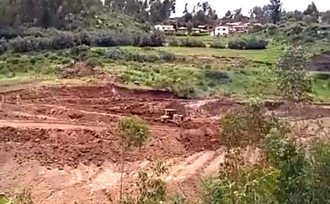 #Cusco: inician acciones legales por remoción de #tierras en parque arqueológico de #Sacsayhuamán

bit.ly/2TwNTLB