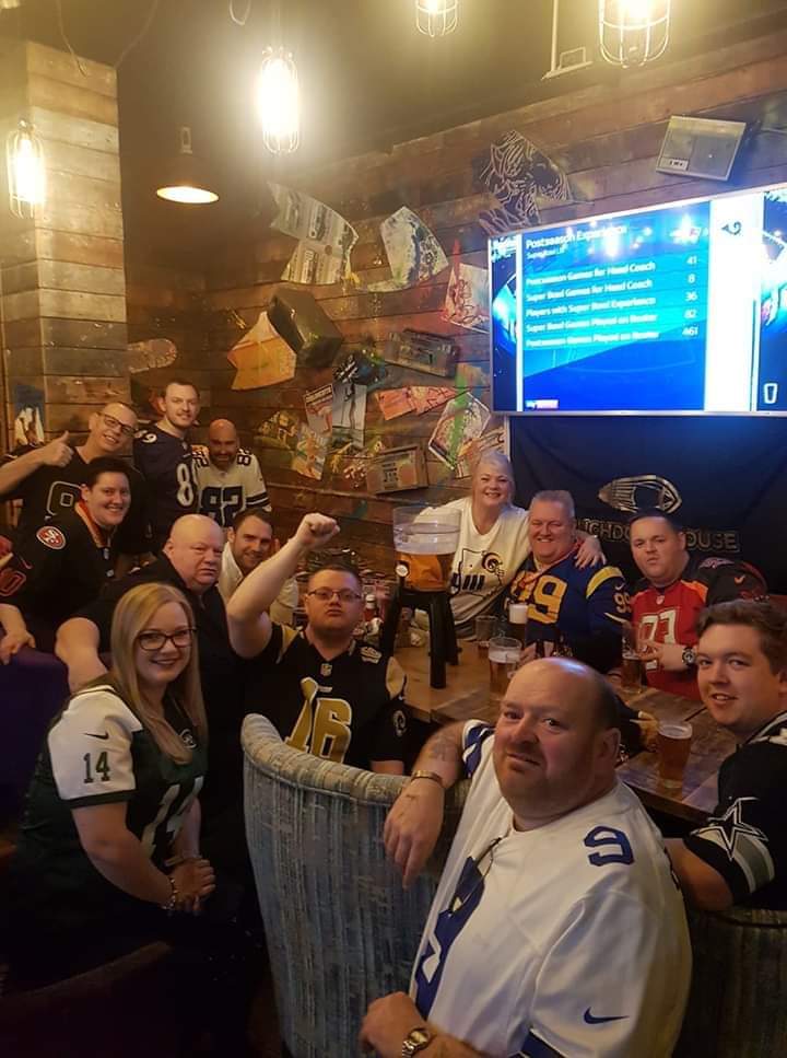 Fantastic weekend in Colchester for the <a href="/TouchdownHouse/">Touchdown House</a> super bowl party. Lots of beer and laughs thanks @ElaineVicB..now to get everything ready for members day 2 in july.