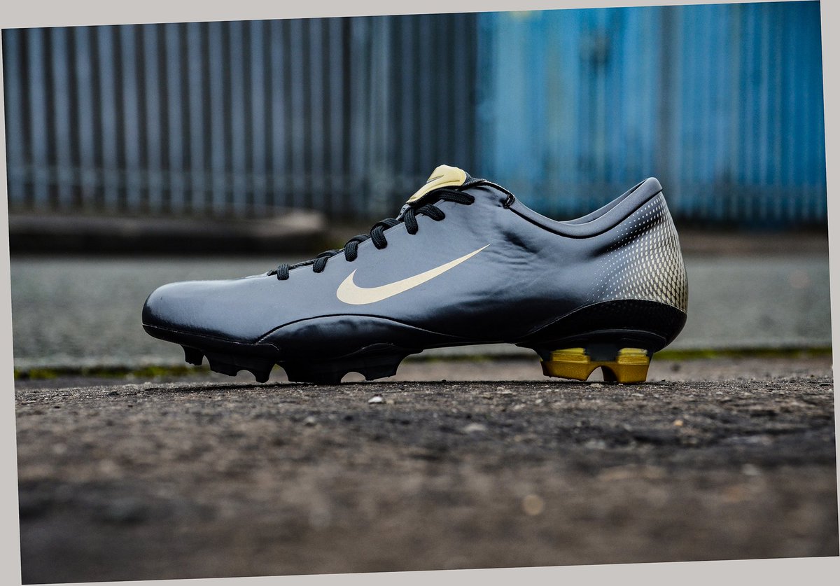 nike mercurial vapor iii 2006