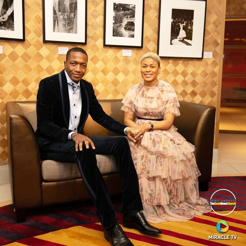 Help me thank this woman for standing by me through thick and thin, through all my detours and my blind spots and through the pain and the joy. Thank you BeBe Angel @beverlyuangel #BeBeAngel #UebertAngel