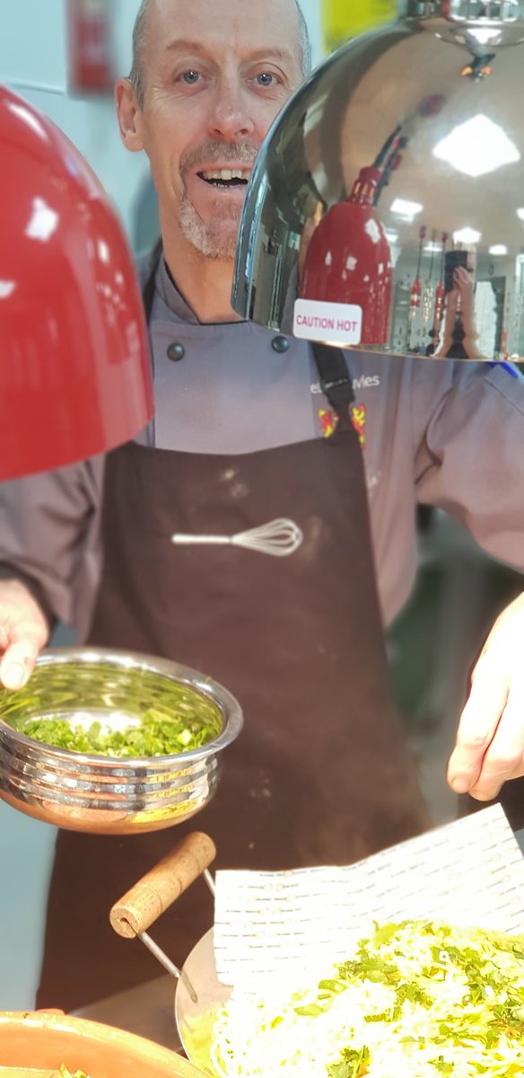 BHead_Catering's tweet image. Pete smiling for once #ChineseNewYear garnishing his noodles