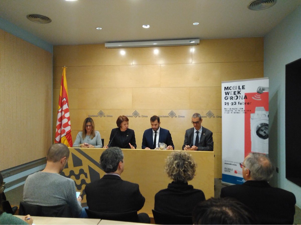 MWeekGirona's tweet image. Girona acollirà per primera vegada la Mobile Week, un espai obert de reflexió entorn a l'impacte de la transformació digital que serà a la ciutat del 21 al 23.02 #mobileweekgirona @mWeek_MWC @girona_cat @AENTEG @cambragirona @aparelladorsgi @univgirona @COACGirona