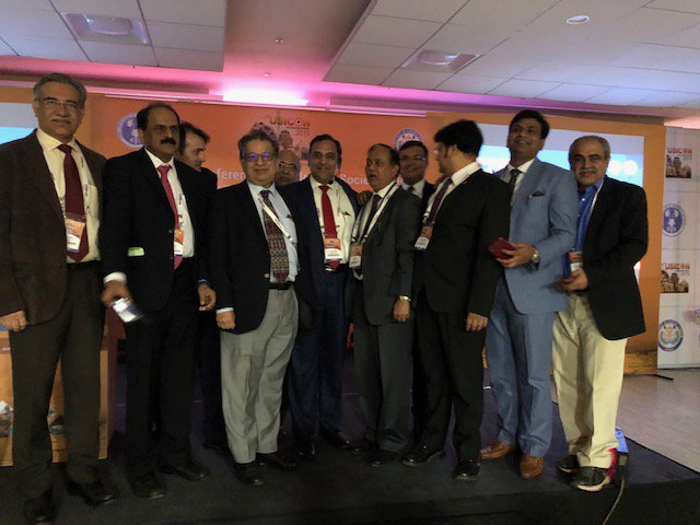 All panellists of kidney transplant symposium after a very intense and fruitful discussion.