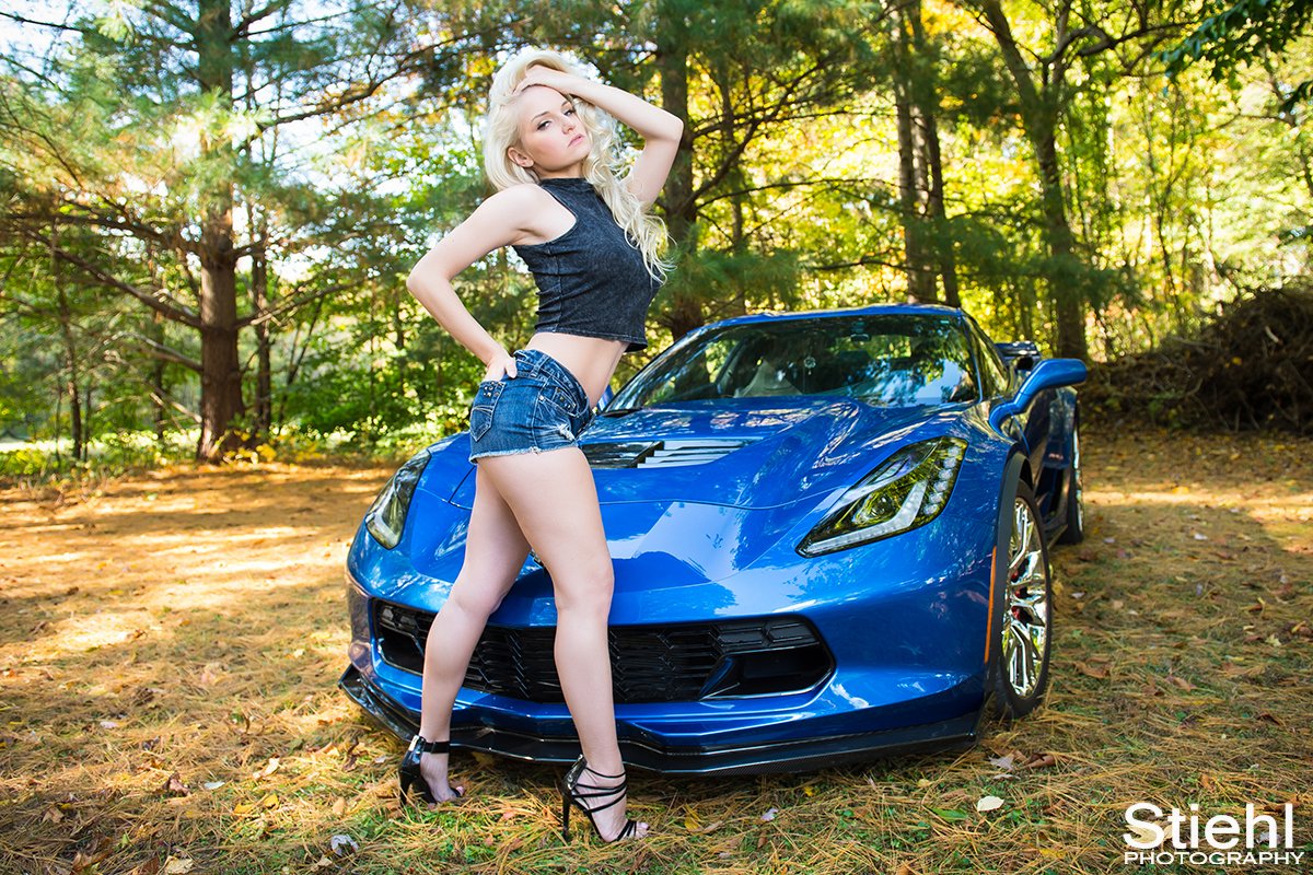 StiehlPhoto's tweet image. Spring is right around the corner and already setting up more outdoor car shoots with some amazing models.  #corvette #chevypower
