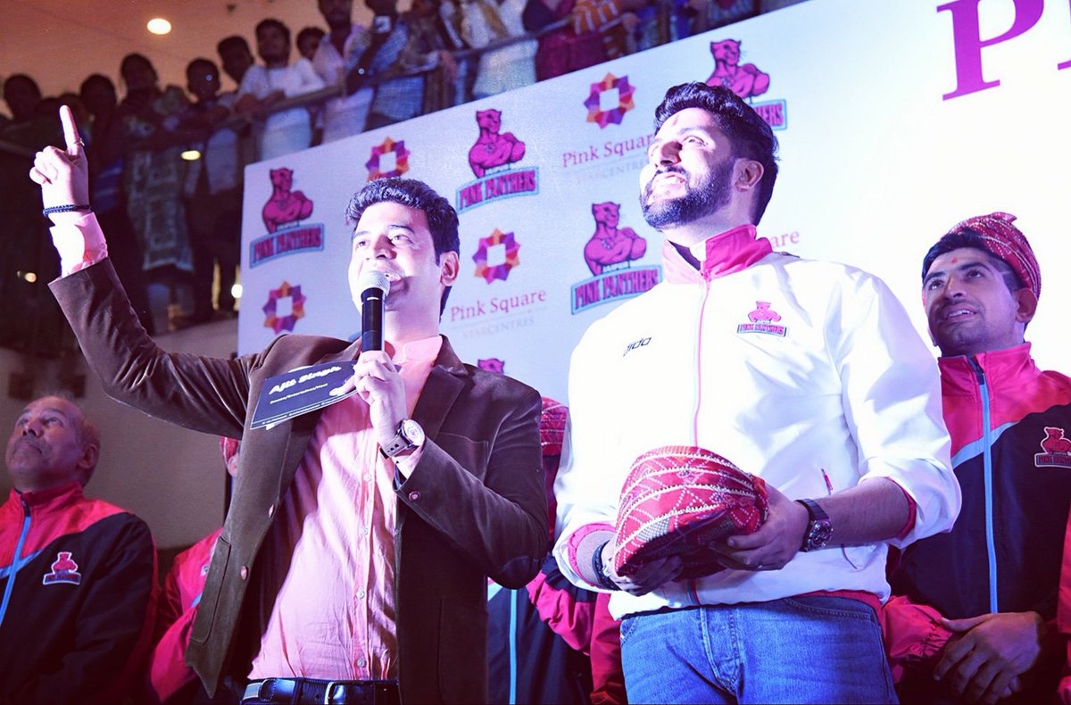 AnchorAjit's tweet photo. Happy Birthday to Most favourite Bollywood Actor
@juniorbachchan
#ThrowBack #Memories #Star_Sports #Pro_Kabaddi #Jaipur_PinkPanther
#Anchor #Entertainer #Emcee #Host
#Mic_All_i_Need https://t.co/qwLdqFUYu6