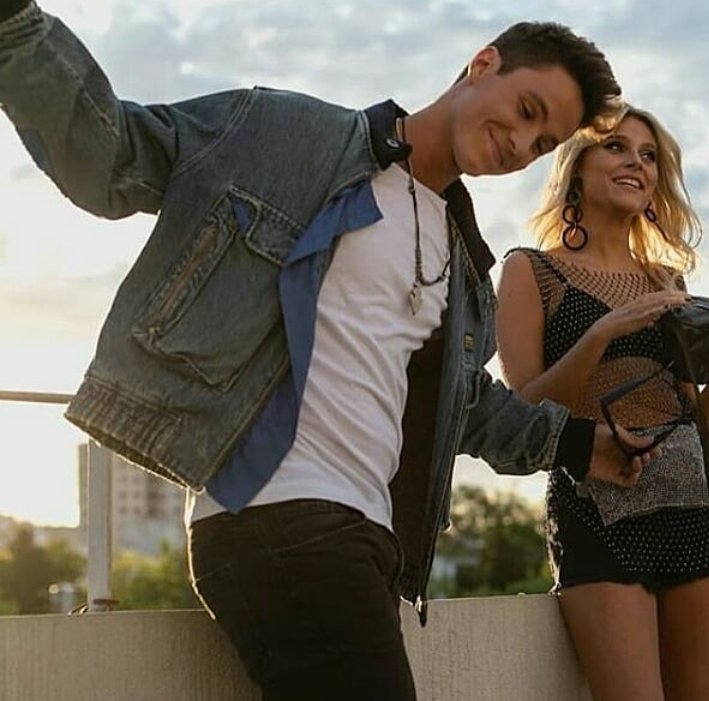michaelrondaSLK's tweet photo. Yo es mi ❤ amor de mi vida @VaaLuuZenere https://t.co/Pwh68y9cec