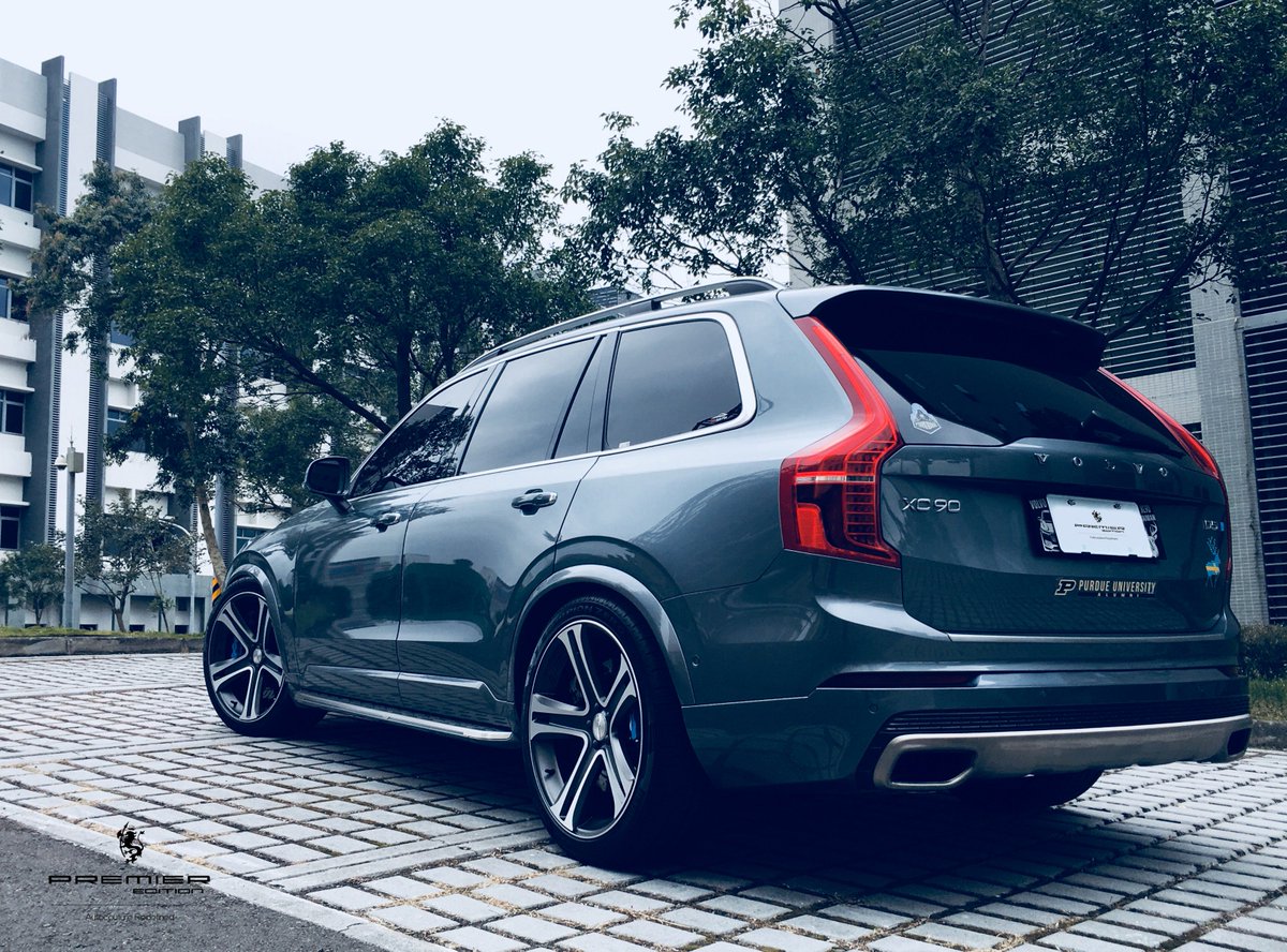 premieredition's tweet photo. PREMIER EDITION - VOLVO XC90
-Premier Edition CS5 - 10x22
-Matt Grahite - Machined Face
-Pirelli Scorpion Tyres
#premieredition #volvo #volvoxc90 #xc90 #4x4 #suv #luxury #tuning #wheels #jantes #felgen #felgi #london #luxurycars #fftech #cs5 #taiwan https://t.co/YcMS1E4exa