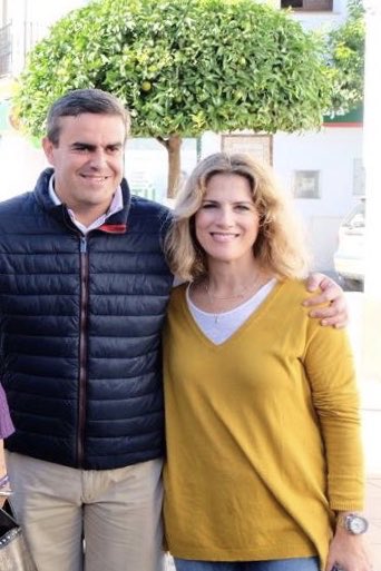 vejer_ortiz's tweet photo. Muy feliz con el nombramiento de @AnaMestrePP como nueva Delegada del Gobierno de la Junta en Cádiz.
Gran compañera con una enorme vocación de servicio público que siempre se vuelca en ayudar y ser útil. Es lo que la provincia de Cádiz necesita. https://t.co/XxFmWamCm8