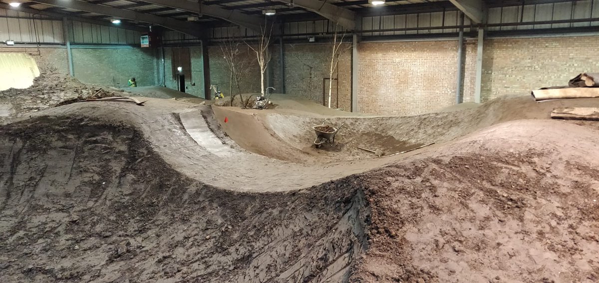 DirtFactoryMCR's tweet photo. Lot's of work going into the track @MayfieldMCR keep em peeled for more spy shots and video 👀 #Manchester #dirtfactory #cycling #mountainbike #bmx #indoor #incoming #trailbuild https://t.co/pArq0TVk0j
