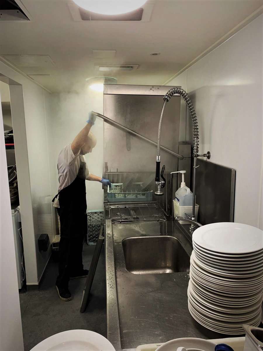 Dawnvale's tweet photo. We did a quick kitchen and restaurant refurbishment in @love_prezzo Nottingham last week, in just 4.5 days!
#Refurbishment #KitchenRefurbishment #RestaurantRefurbishment #Prezzo #Nottingham #RestaurantDesign #DesignAndFit #ItalianRestaurant #BeforeAndAfter #Restaurant https://t.co/jke9DQdHjc