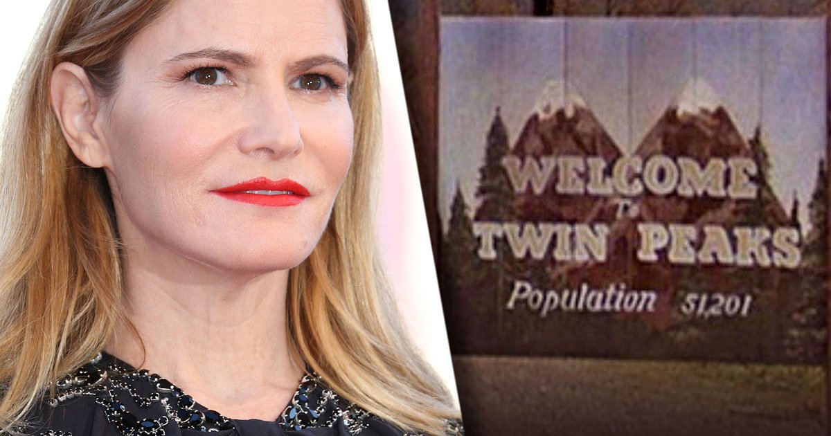 Happy Birthday wishes to Jennifer Jason Leigh. 