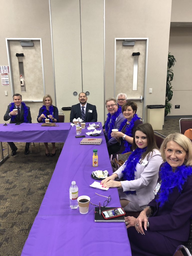 m_salazarzamora's tweet photo. Let’s kick this Tomball Chamber Membership Event off early this morning. Team Tomball is up and ready to win !! We ❤️Tomball!! #TISD #DestinationExcellence https://t.co/0K38XUWyNo