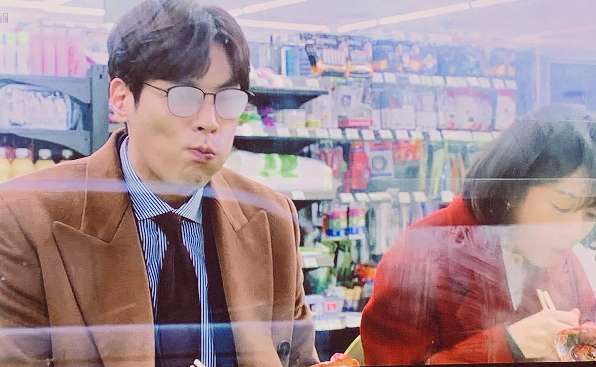 じゅでー ラーメン食べて曇るメガネ 好きだ ジャグラス T Co Wruvrgkman Twitter