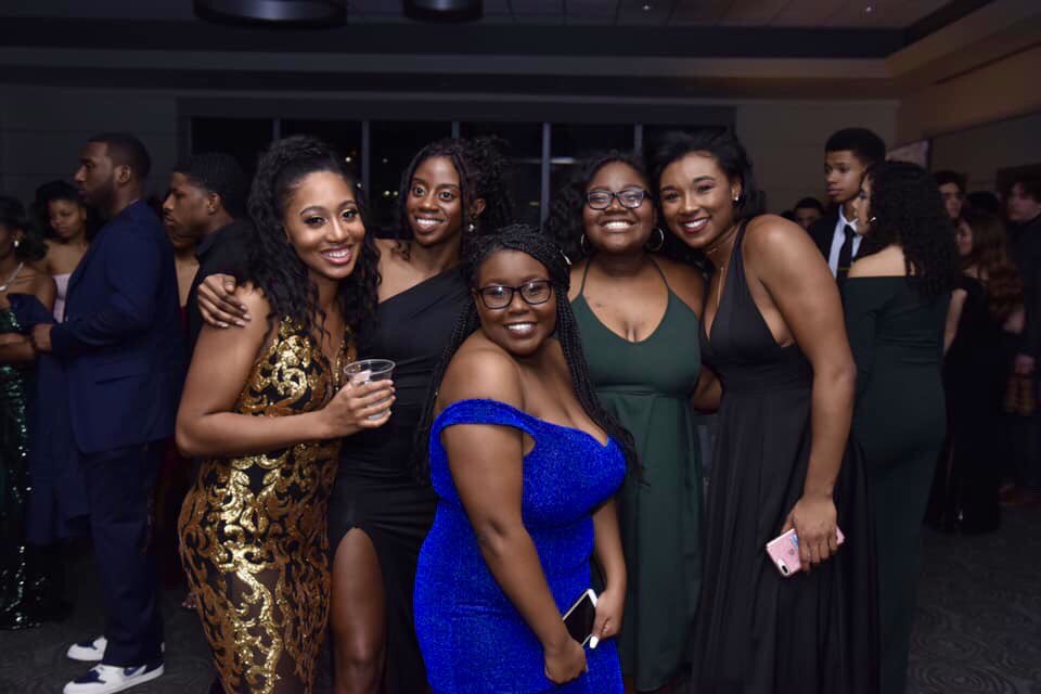 BATU_UD's tweet photo. The tradition continues! 2nd Annual BATU Black Excellence Ball is in the history books. Thank you to everyone who helped make the night a success! Let's celebrate all black history month long! ✊🏾 (📸 BATU Historian: @Qmantman) https://t.co/xrOg6HSb7R