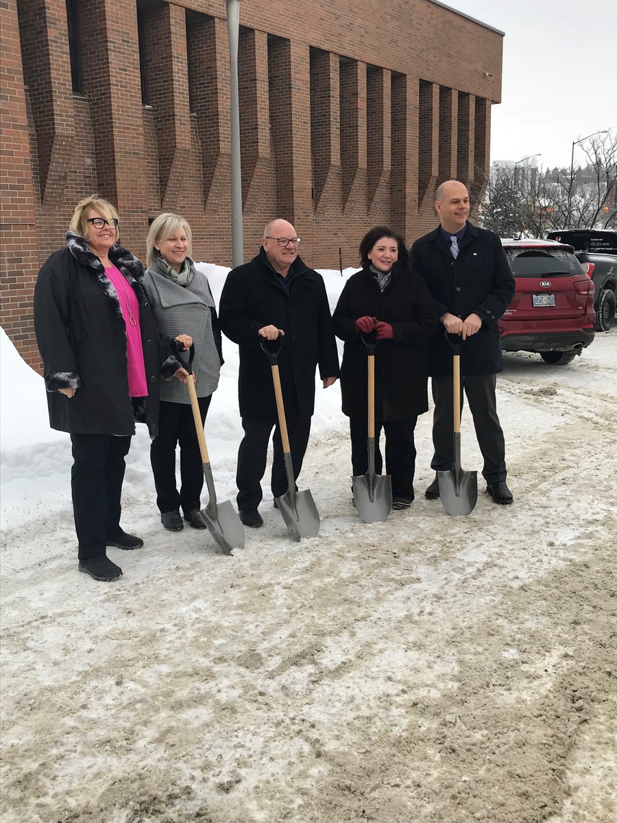 StephLe5's tweet photo. Groundbreaking at #200Larch Street Place. A great community initiative for #Sudbury. Thanks @CMHA_SM, Sudbury District Nurse Practitioners and @GreaterSudbury! Collaboration and innovation at work to help all members of our community. https://t.co/FzdKcMdRGX