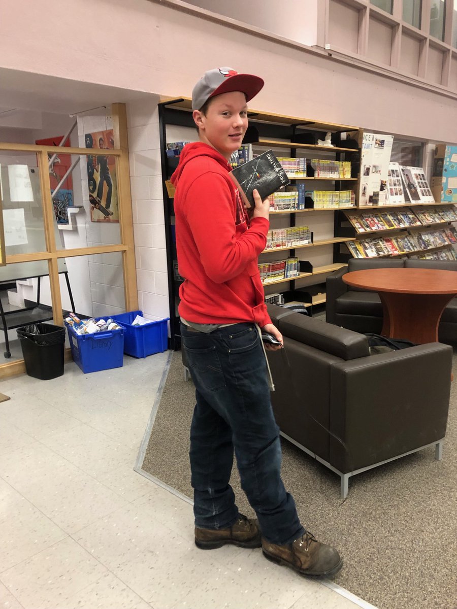 ESSlibrary1's tweet photo. Tyler got his blind date. Get your book before they disappear!⁦@eastside_ravens⁩ https://t.co/uiSGtp5fFd
