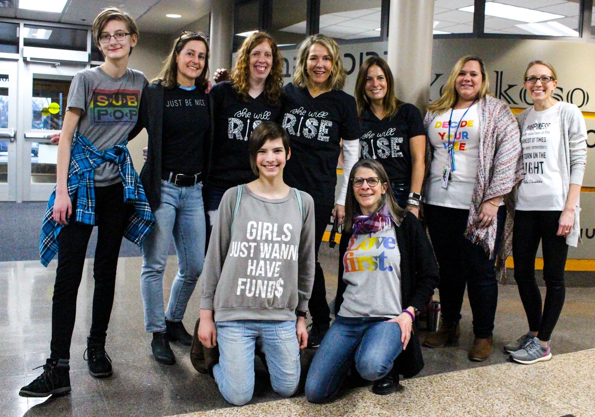HopkinsNJH270's tweet photo. T-shirt Tuesday at North Junior High. https://t.co/ZhzGGPVtPL
