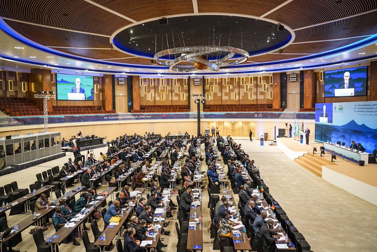 158 Chiefs of #police and senior law enforcement officials from 42 countries are attending the INTERPOL African Regional Conference in Kigali, #Rwanda to address issues including terrorism, environmental crime and #HumanTrafficking. Read more interpol.int/News-and-media…