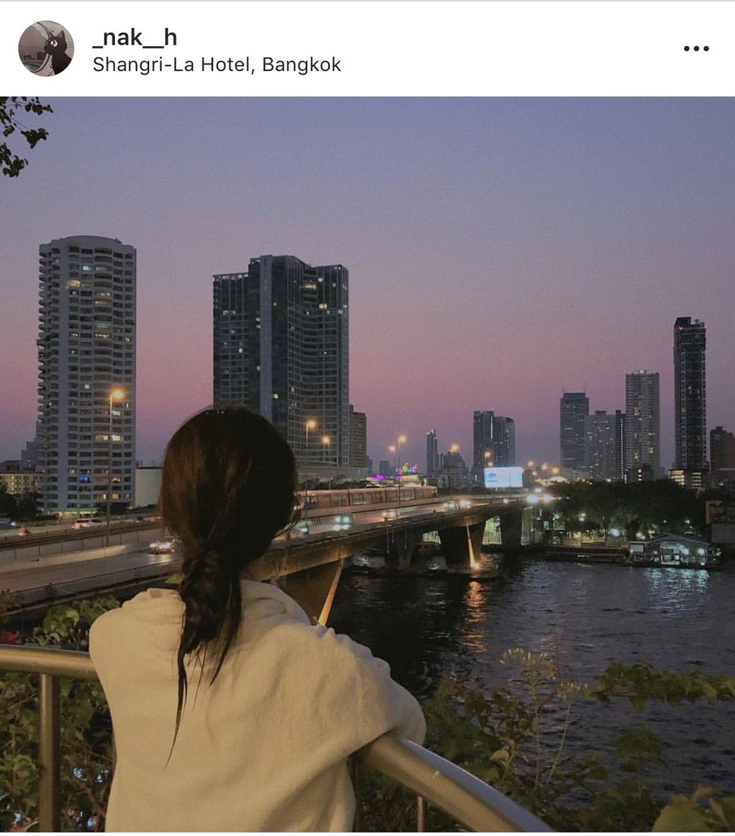 FKYz_'s tweet photo. เพื่อนเกาหลีชั้น สามารถเปลี่ยนประเทศไทยให้ดูเกาหลีได้ https://t.co/GC222y62ms