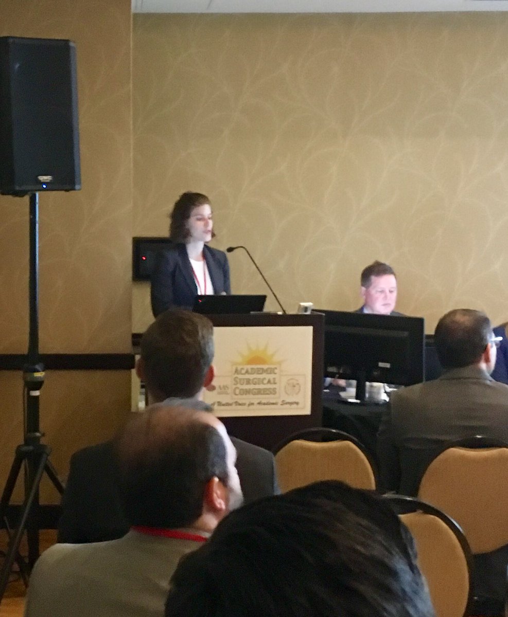 MarcMelcherMD's tweet photo. #ASC2019 Dr. Titan, @OpNotes, presenting on postoperative opioid use. @StanfordSurgery https://t.co/5gK0mZVb3D