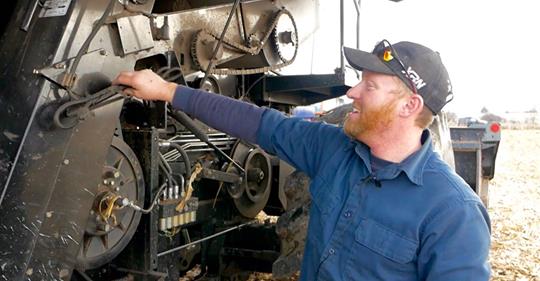 FarmJournal's tweet photo. This farmer had three combines on his place and not a single working yield monitor. So did he buy one? Nope, he made his own. #farmers #agtech https://t.co/Oun0VYqa7F https://t.co/TWDujzs1Zt