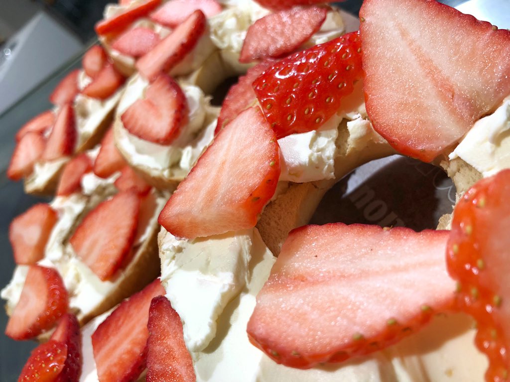 Sweet Strawberry and Cream Cheese Bagels at Morning Break today... We love trying new things! #KeepingItFresh #MorningBreak #Break <a href="/HolroydHowe/">Holroyd Howe</a>