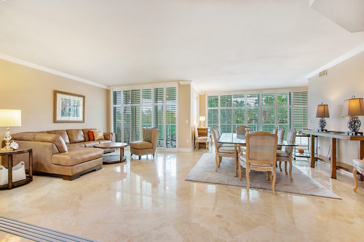 JeanLucAndriot's tweet photo. For sale: Unit A211 Townsend Place, downtown Boca Raton.
2 bed + den | 3 bath
https://t.co/KAHIAHmFCH
#A211 #500SEMizner #TownsendPlace #downtownBoca #LuxuryCondo #BocaRaton #LuxuryRealtor #JeanLucAndriot #TopRealtor #BocaRatonPremierProperties #1KW #RealEstate #LuxuryRealEstate https://t.co/Oz8cEuPqmS