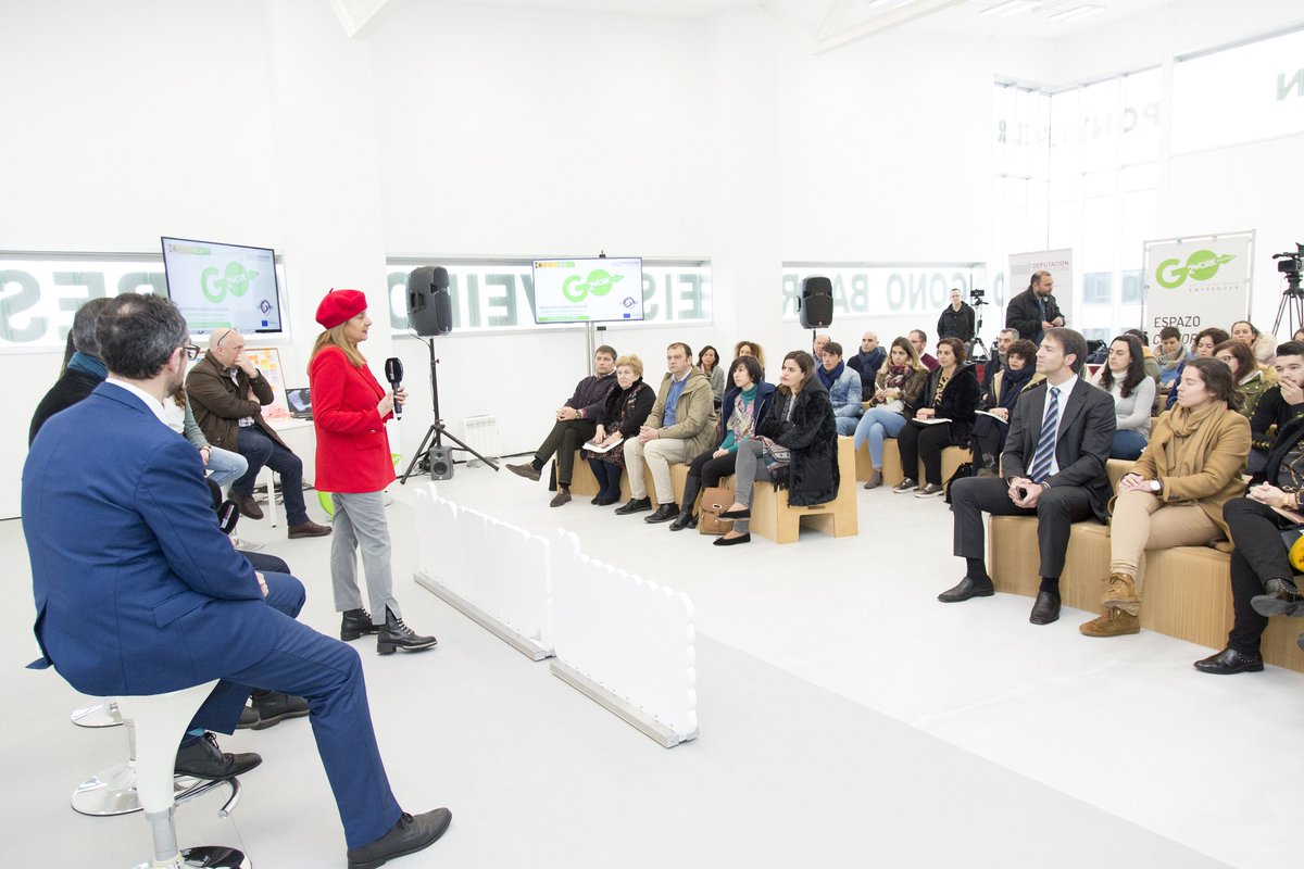 depo_es's tweet photo. Arranca a 3ª edición do #coworking de #Barro. 14 mulleres e 8 homes que lideran 20 proxectos innovadores recibirán #formación e mentorización durante os vindeiros 5 meses para impulsar os seus proxectos 👉 https://t.co/EoaXZxEHGr @eoi
https://t.co/NHg8Fmbjg5