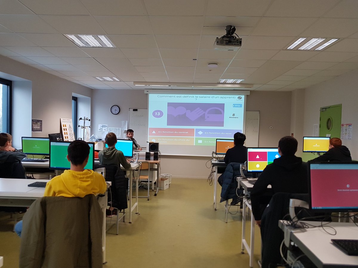 Collège Sévigné tweet media