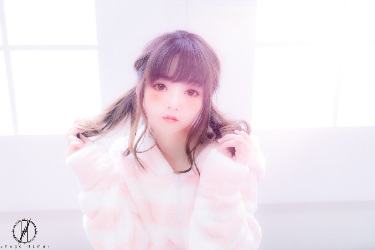 ShogoHamai's tweet photo. Like a doll シリーズ
#portrait #Likeadoll #doll #dollmake #ドール風 #ドール #ドールメイク #ポートレート
モデル 舵木まぐろさん (@kajiki_ma ) https://t.co/C6qKoKaSgs
