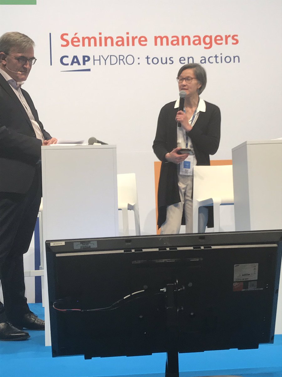 Darthou2's tweet photo. Séminaire managers d’#EDFHydro : Hydro Sud-Ouest @DJouanna restitue l’atelier Social ! #Hydro #SudOuest #TousEnAction https://t.co/hHO4KCRwi1