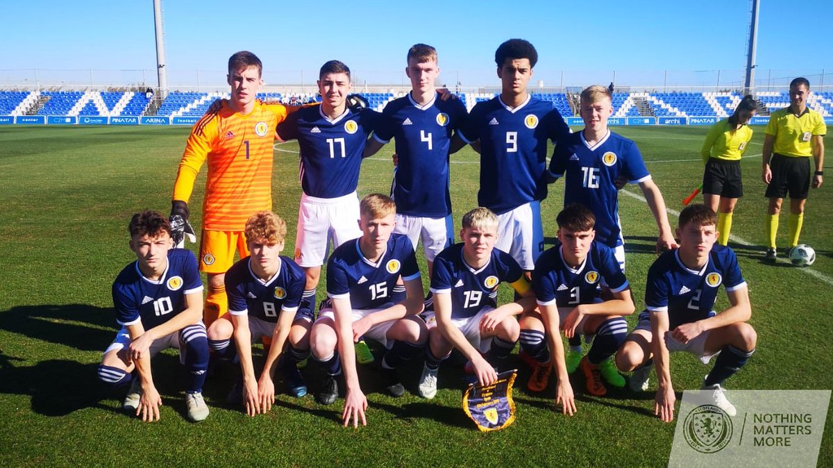HALF TIME | France 0-0 Scotland.

No goals at the break between #SCO17s and France.

#YoungTeam