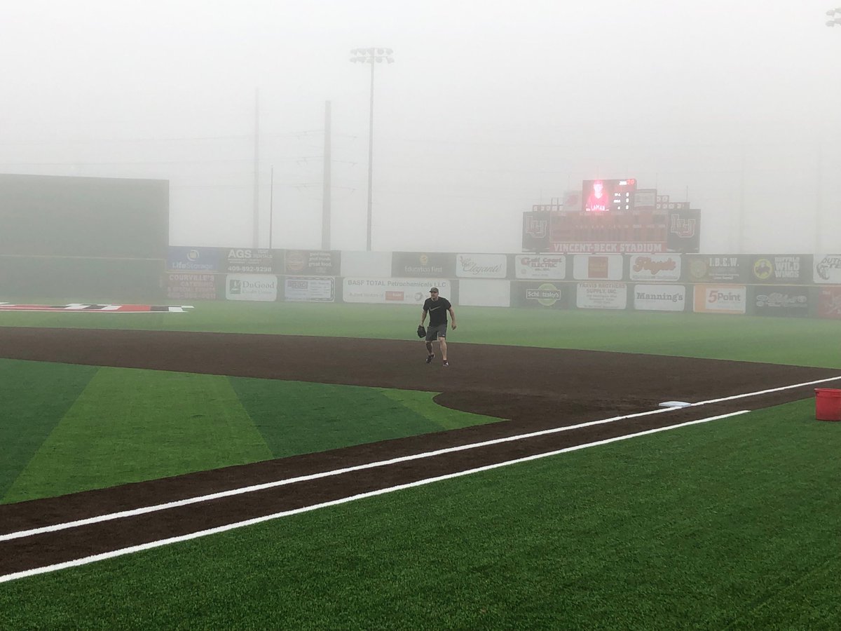 Pretty special when an 11-year big leaguer is taking groundballs at 8:45am in dense fog, two weeks before spring training. Pretty easy to see why Jay Bruce is a stud!