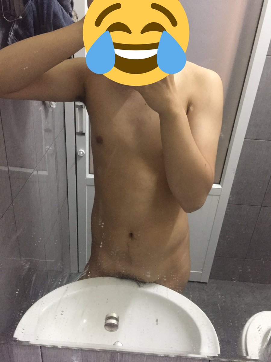 Petch002's tweet image. อาบน้ำ นอน