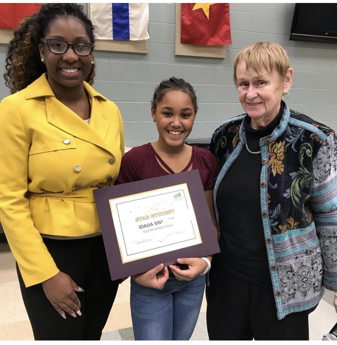 LkwdGarfield's tweet photo. Garfield’s Star Student Idajia Simpson was awarded last night at the Board Meeting. Well deserved! #RangerPride https://t.co/YvjUPQvPog