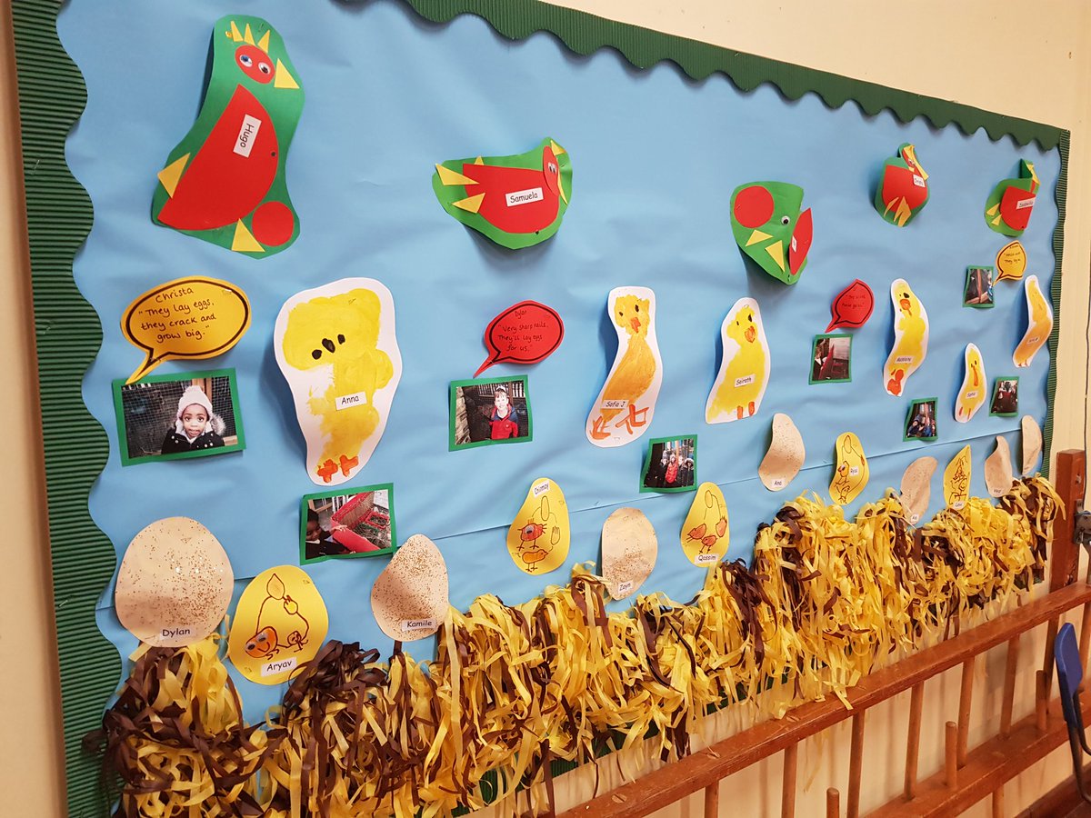 MrMoodyBH's tweet photo. Take a look at some of our wonderful Spring term displays!  #FromSeedToPlate #HealthyBodyHealthyMind https://t.co/Rnrp6wNgVI