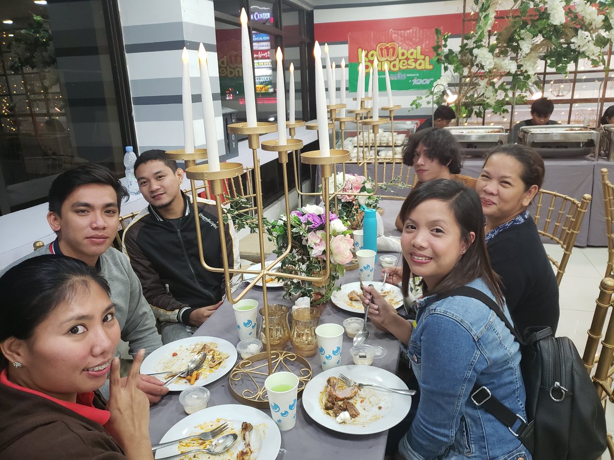 ONE_Clarktastic's tweet photo. Clarktastic's PSC Celebration! Thank you Team for a Job well done! πππ #PurpleLife #TeamofLearningExperts #PSCWin @Greg_MPCS @HPDEC1969 @KapilGoel2006 @iamyourritzy https://t.co/hl1LV0XIl9
