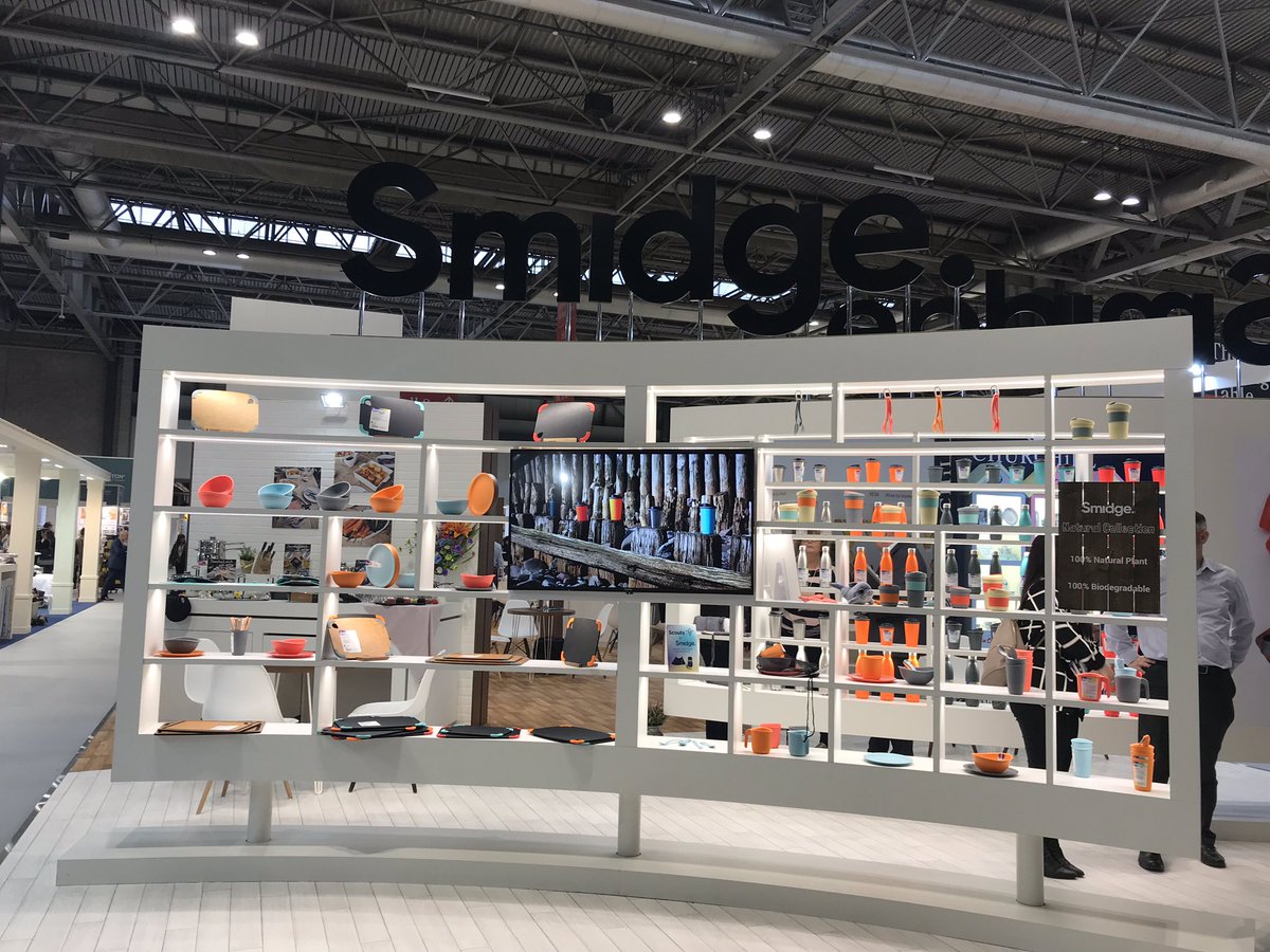 GCUpdateUK's tweet image. The Smidge launch making a statement about eco friendly initiatives at the Horwood stand #springfair2019