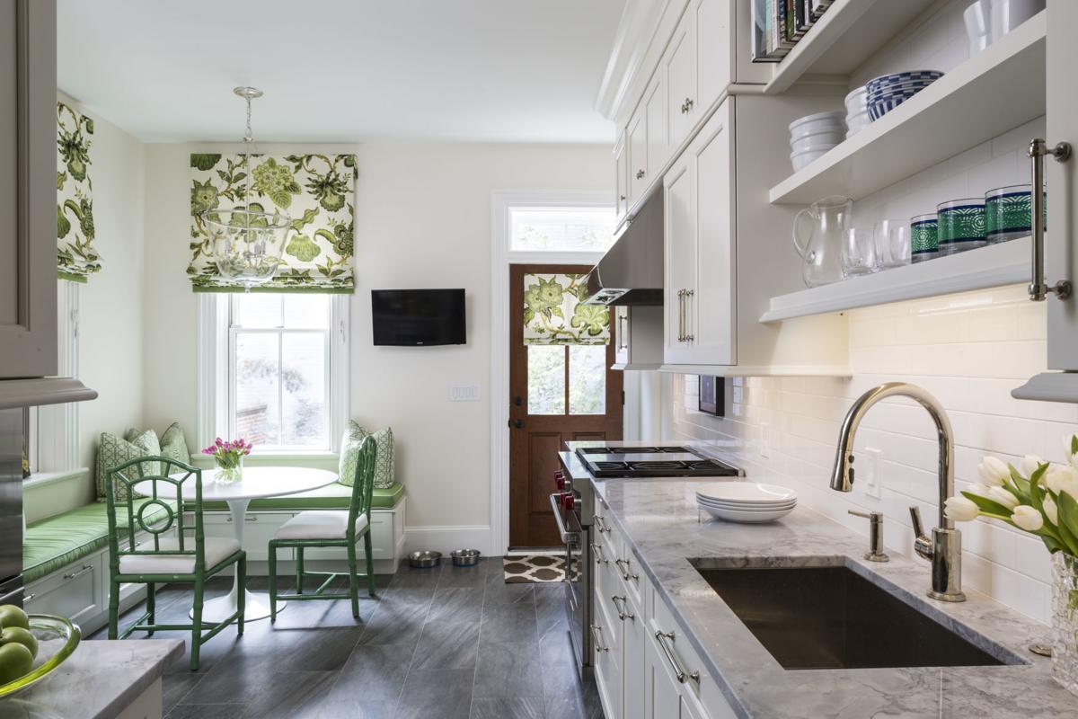 When it comes to home #decor, interior designers in 2019 say, "Our surroundings have to be really warm and comforting now." greensboro.com/life/decor-tre…