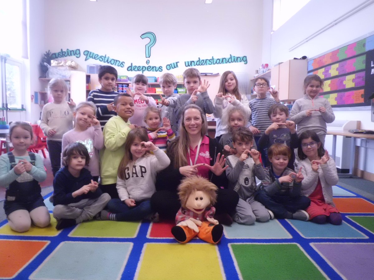 St Chris Junior School tweet media