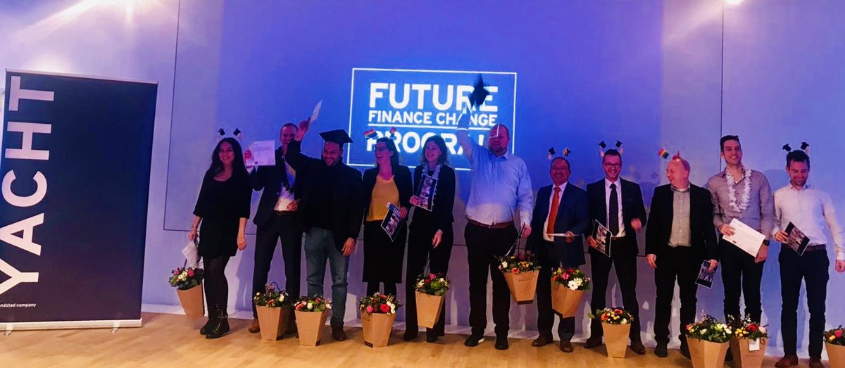erwinkoenderman's tweet photo. #trots op onze professionals @YachtNL met het behalen van hun diploma van het #futurefinancechangeprogram! https://t.co/lAPzKu4C2U