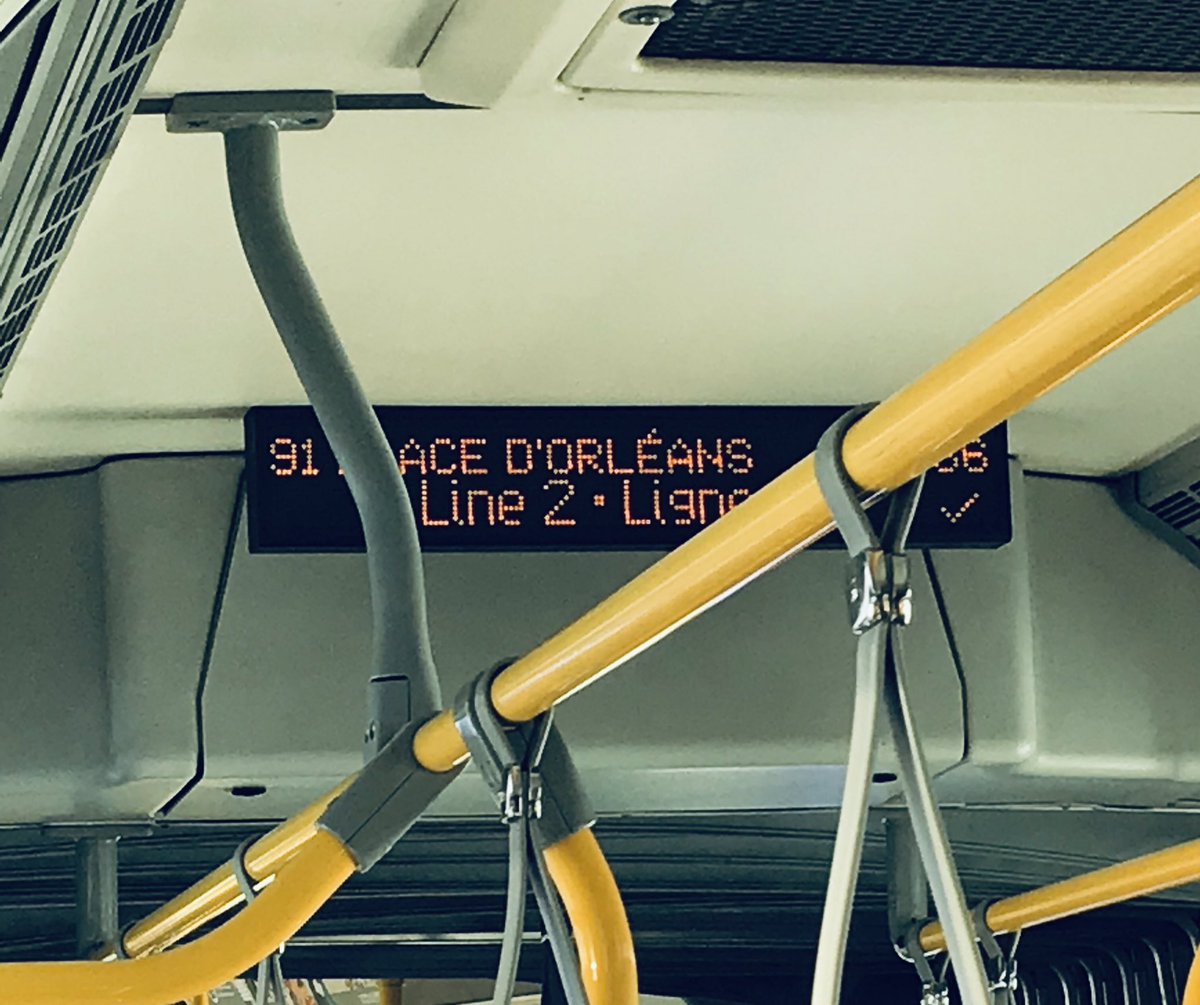 sarahmwgilbert's tweet image. Currently enjoying my chauffeured ride home, with some good tunes and Twitter scrolling. 

#OttTransitChallenge