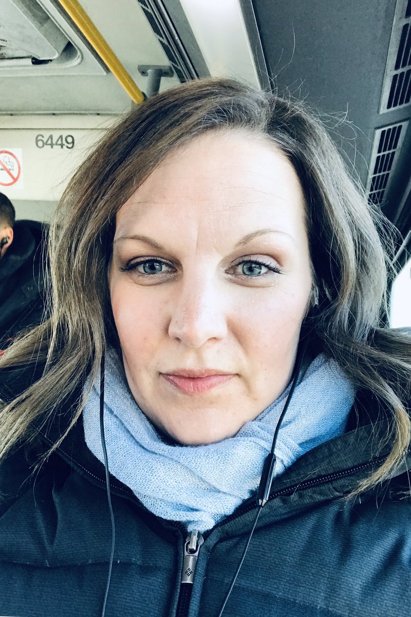 sarahmwgilbert's tweet image. Currently enjoying my chauffeured ride home, with some good tunes and Twitter scrolling. 

#OttTransitChallenge